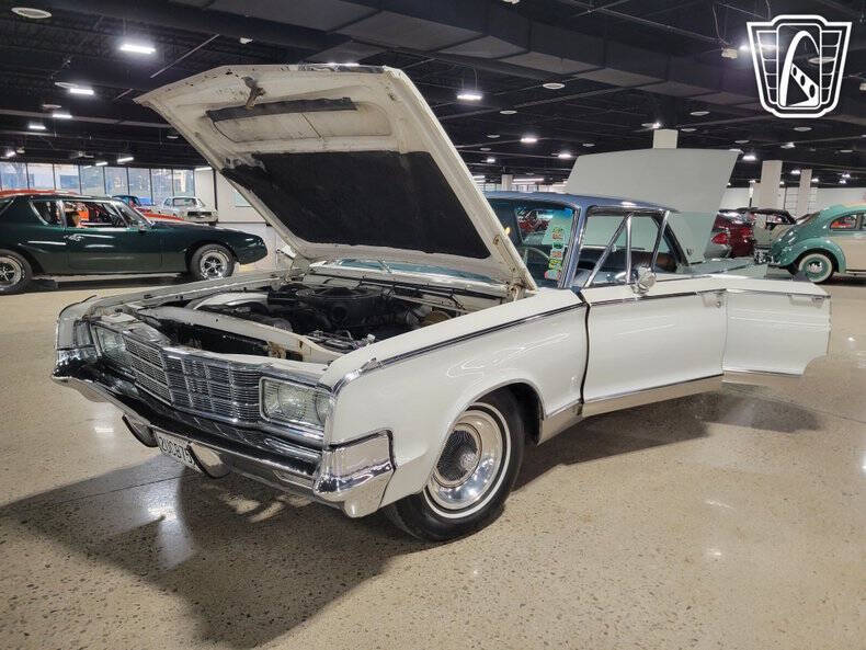 1965 Chrysler New Yorker