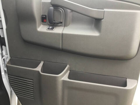 2023 GMC Savana 2500