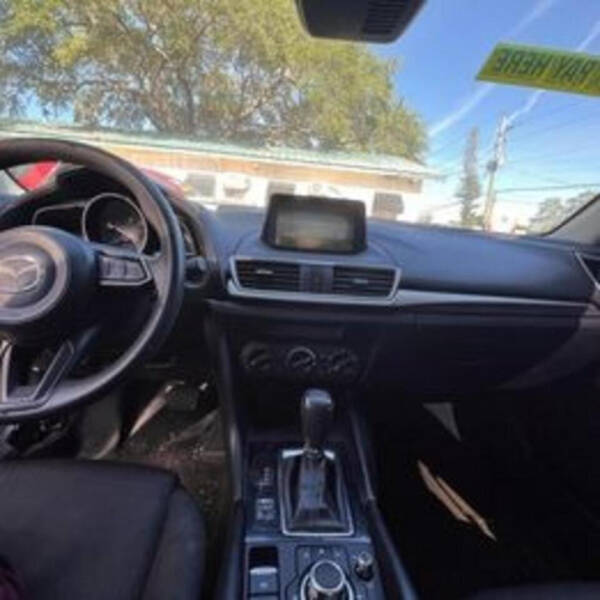 2018 Mazda MAZDA3 Sport