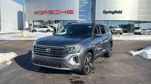 2025 Volkswagen Atlas for sale at Napleton Autowerks in Springfield MO