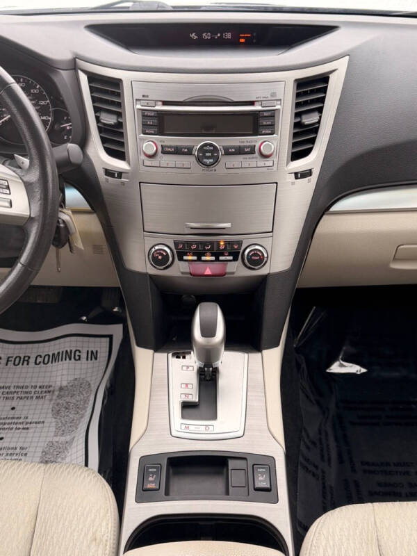 2011 Subaru Legacy 2.5i Premium