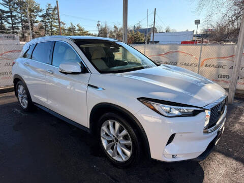 2019 Infiniti QX50 Essential