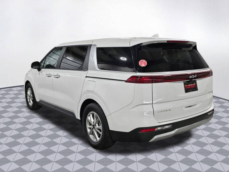 2024 Kia Carnival