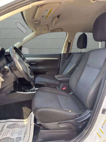 2018 Mitsubishi Outlander