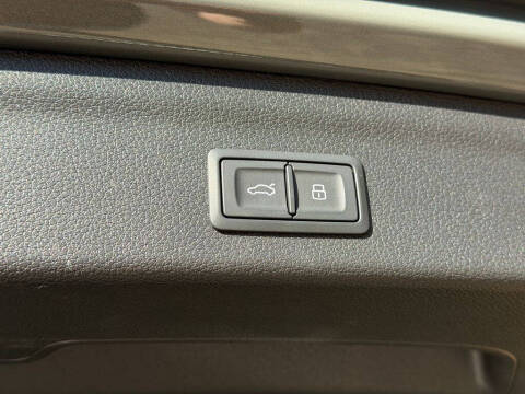 2025 Audi Q3 quattro S line Premium 45 TFSI