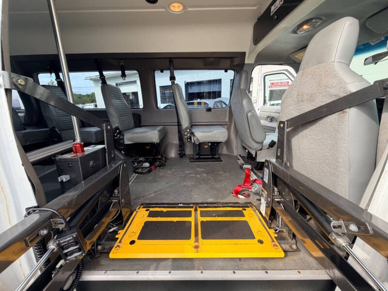 2014 Ford E-Series