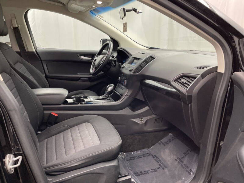 2018 Ford Edge SE