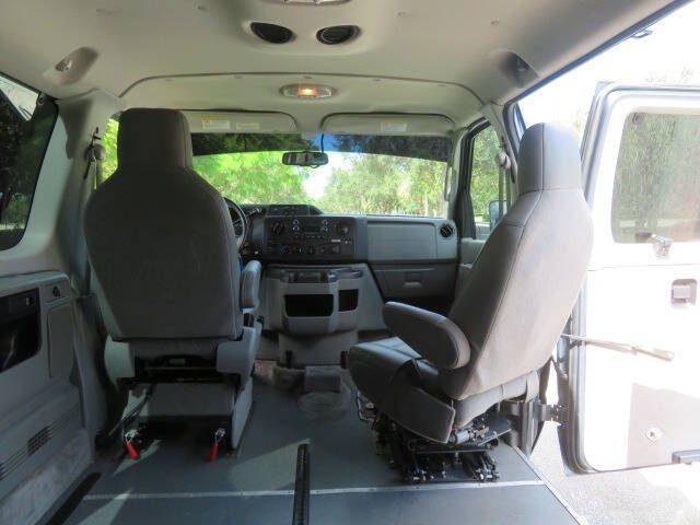 2013 Ford E-Series E-150 XLT