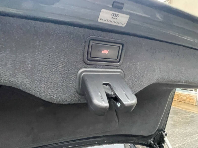 2008 Audi S8 quattro