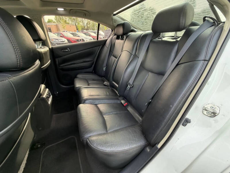 2012 Nissan Maxima
