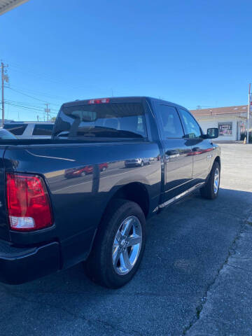 2017 RAM 1500 Express