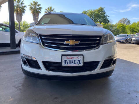 2017 Chevrolet Traverse LT