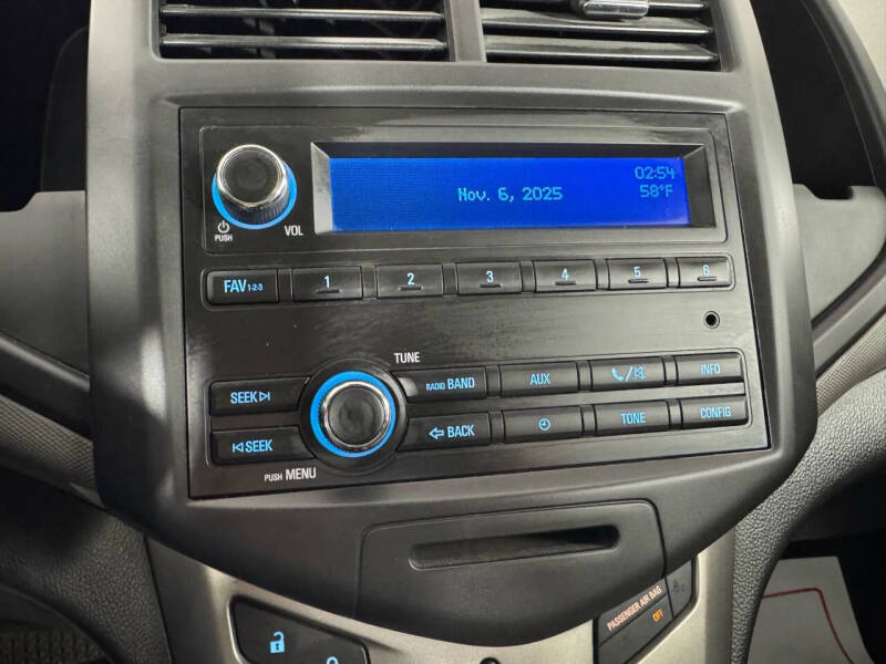 2012 Chevrolet Sonic LS