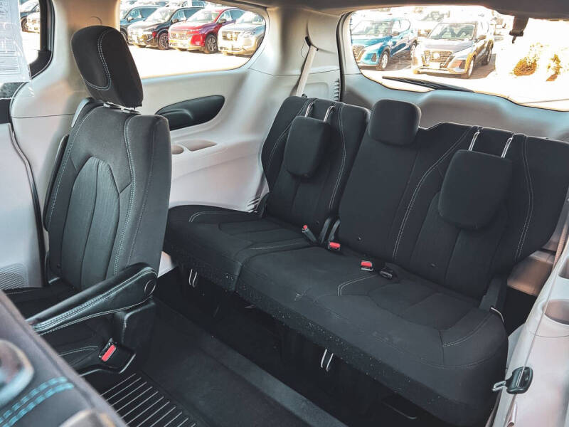 2021 Chrysler Pacifica Touring