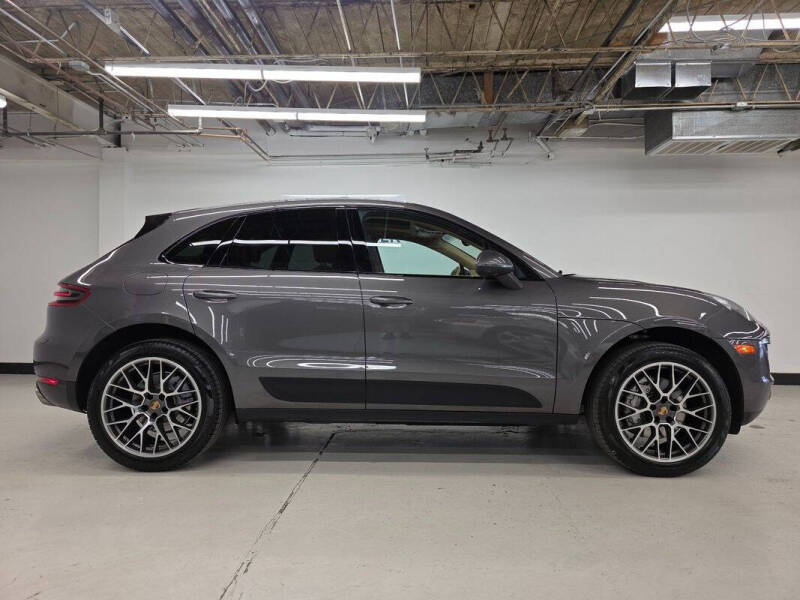 2016 Porsche Macan S