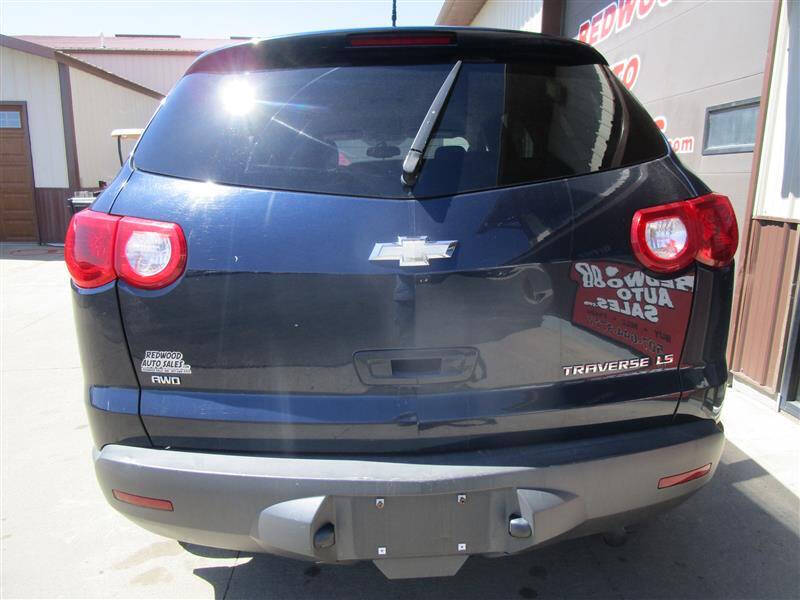 2011 Chevrolet Traverse LS