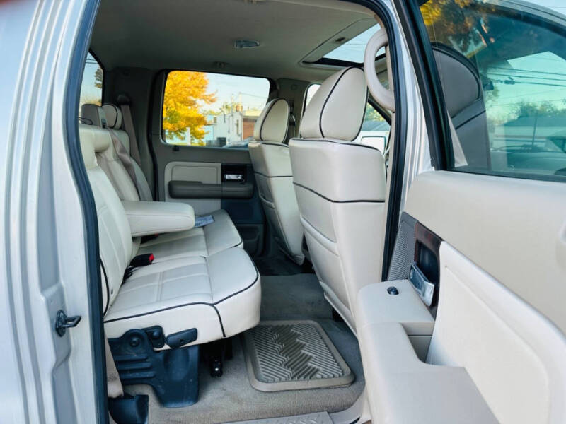 2006 Lincoln Mark LT