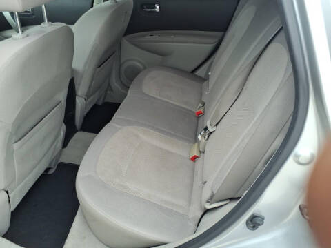2011 Nissan Rogue S Krom
