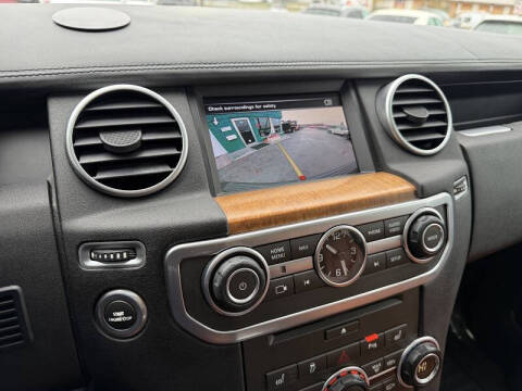 2016 Land Rover LR4 HSE LUX