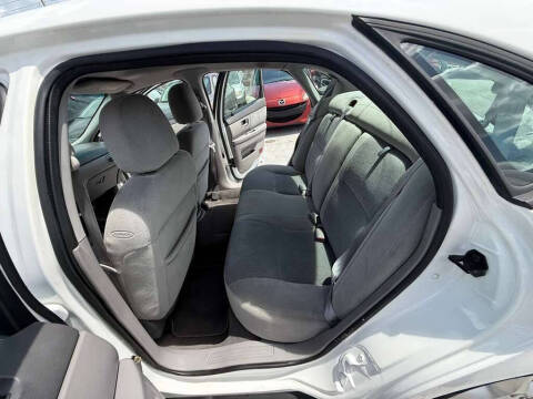 2000 Ford Taurus SES