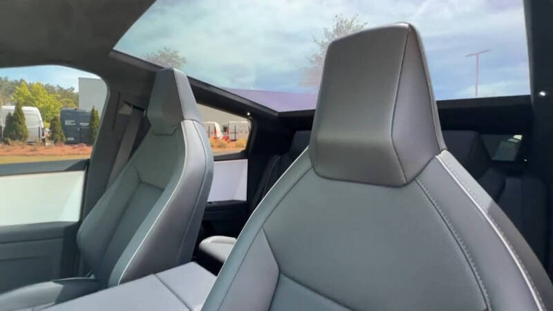 2024 Tesla Cybertruck