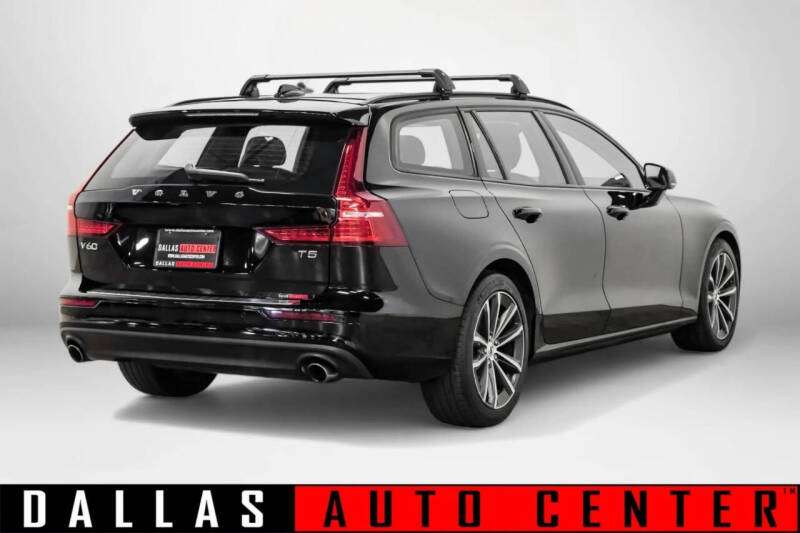 2021 Volvo V60 T5 Momentum