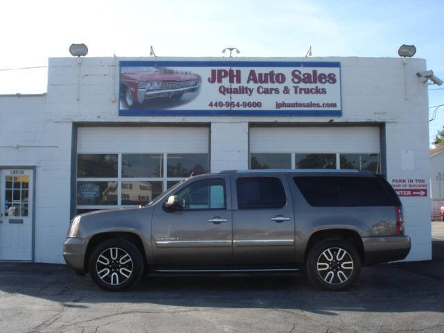 2011 GMC Yukon XL for sale at JPH Auto Sales in Eastlake OH