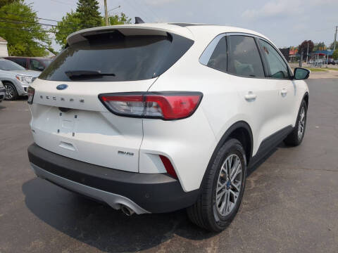 2022 Ford Escape SEL