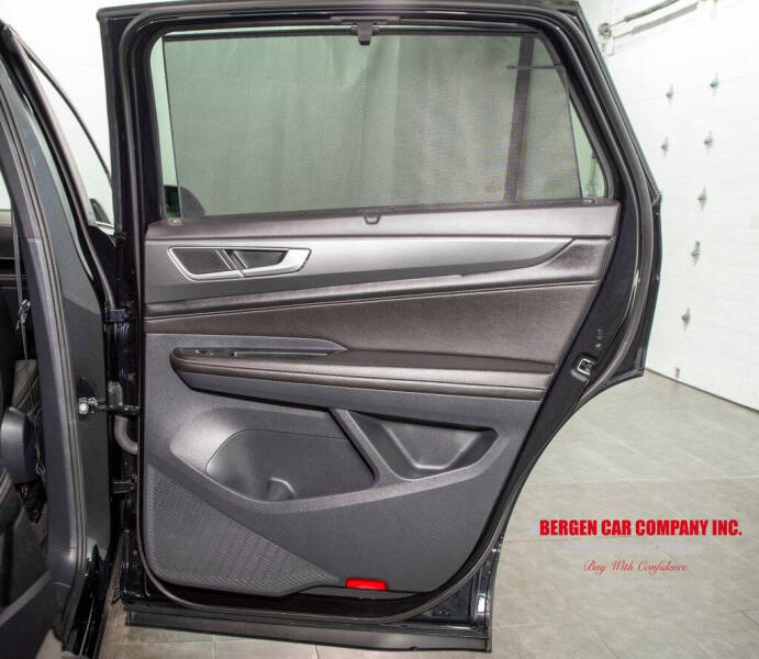 2024 Volkswagen Atlas Cross Sport SE 4Motion