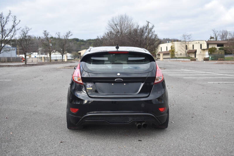 2016 Ford Fiesta ST photo 5