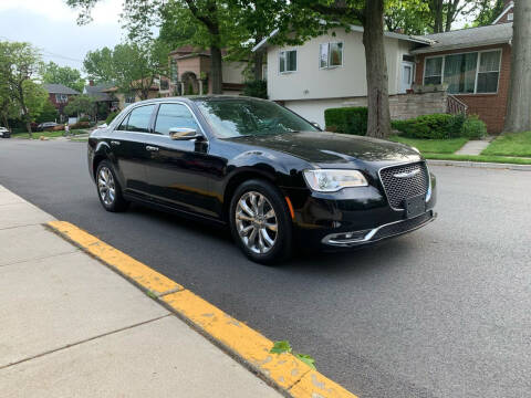 2018 Chrysler 300 for sale at Eastclusive Motors LLC in Hasbrouck Heights NJ