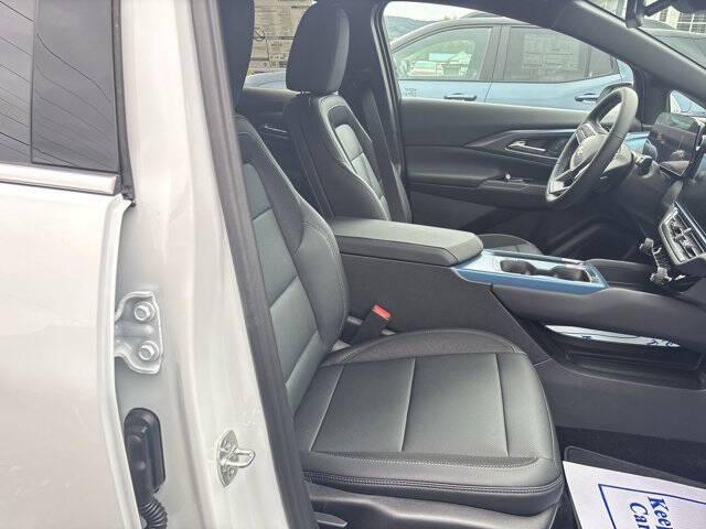 2026 Chevrolet Equinox EV LT 2