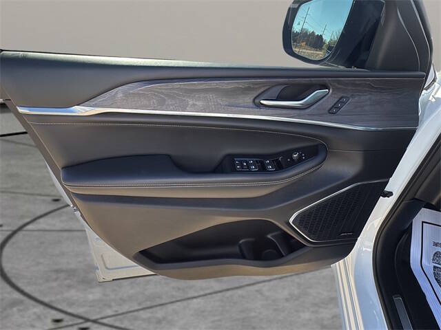 2023 Jeep Grand Cherokee L Overland