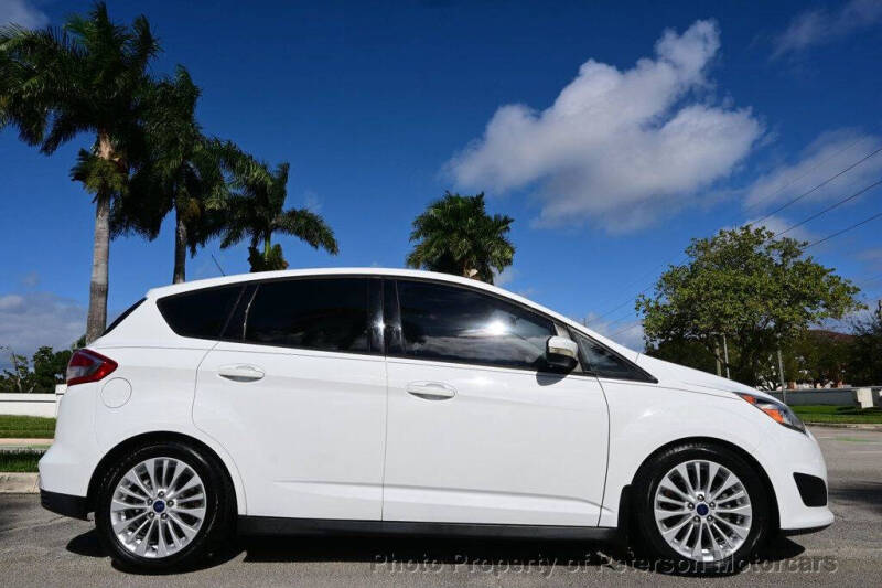 2017 Ford C-MAX Hybrid SE