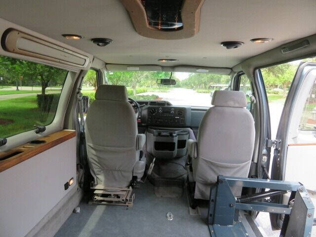 2012 Ford E-Series E-150