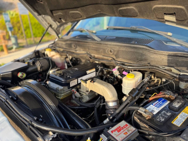 2004 Dodge Ram 2500 SLT