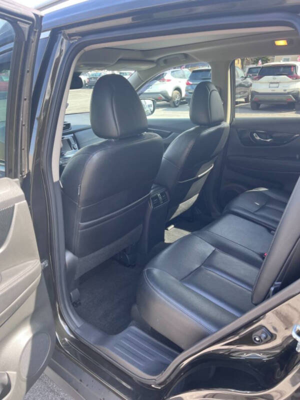 2017 Nissan Rogue