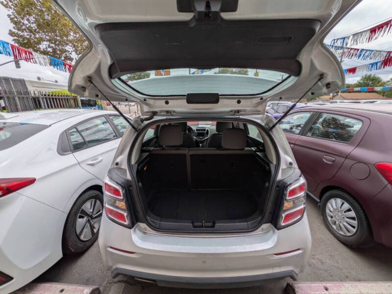 2020 Chevrolet Sonic LT