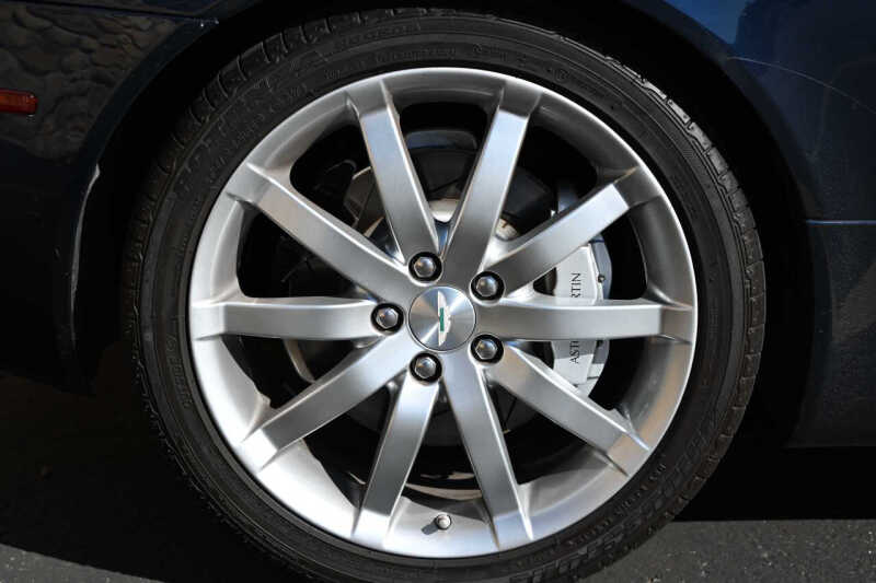 2007 Aston Martin DB9 Volante