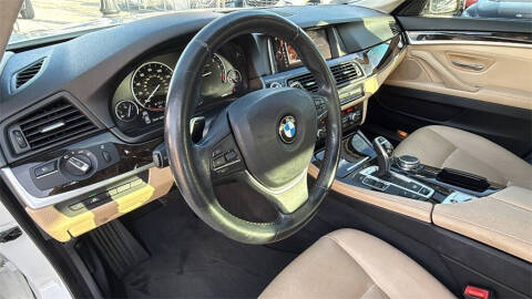 2016 BMW 5 Series 528i