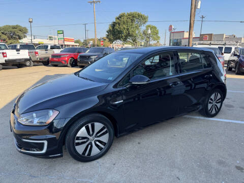2016 Volkswagen e-Golf SE