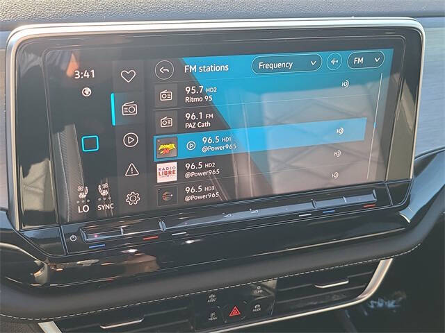 2024 Volkswagen Atlas Cross Sport SE