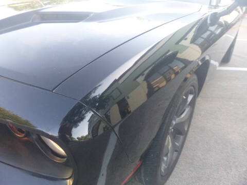 2018 Dodge Challenger SXT Plus