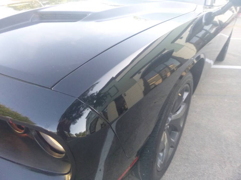 2018 Dodge Challenger SXT Plus