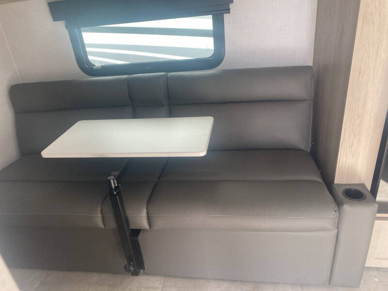 2025 Flagstaff E-PRO 20FK