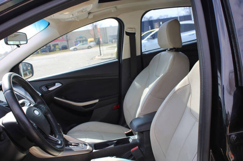 2015 Ford Focus Titanium