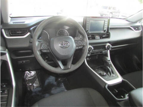 2022 Toyota RAV4 Hybrid LE