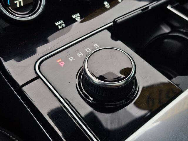 2019 Land Rover Range Rover Velar P250 R-Dynamic SE