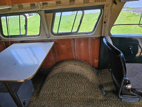 1948 Flxible Bus/RV