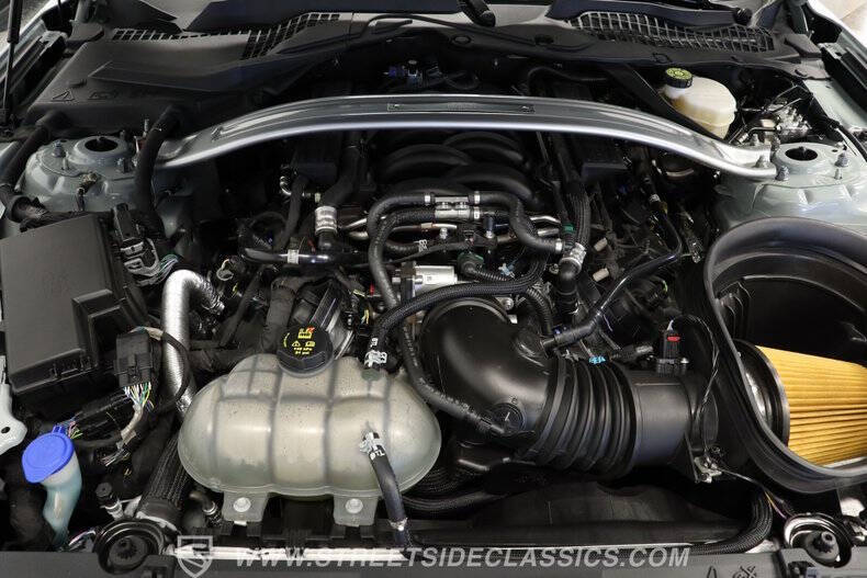 2022 Ford Mustang Mach 1